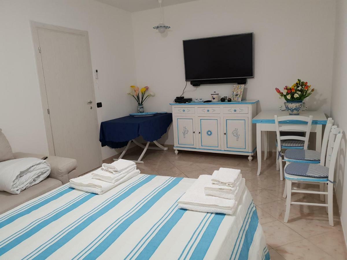 Le Due Isole Apartment ออลเบีย ภายนอก รูปภาพ