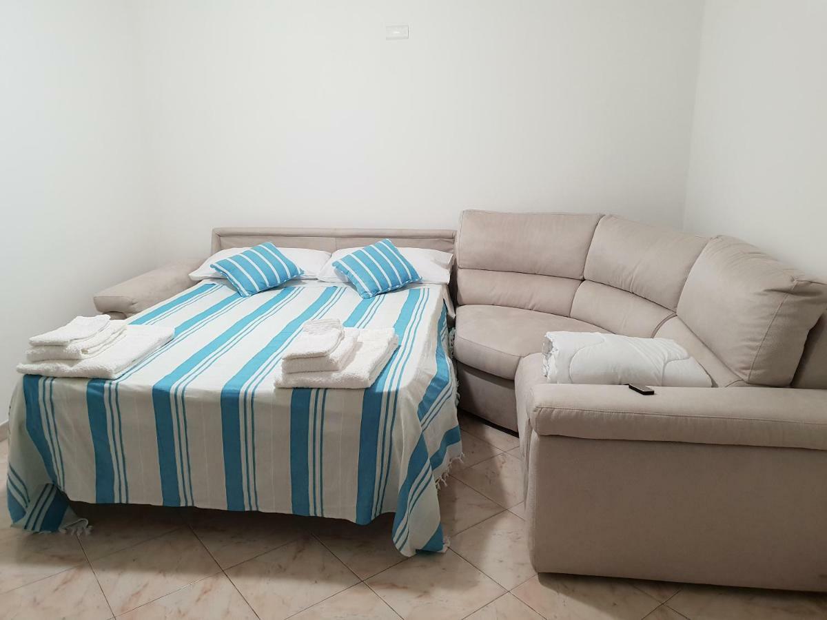 Le Due Isole Apartment ออลเบีย ภายนอก รูปภาพ